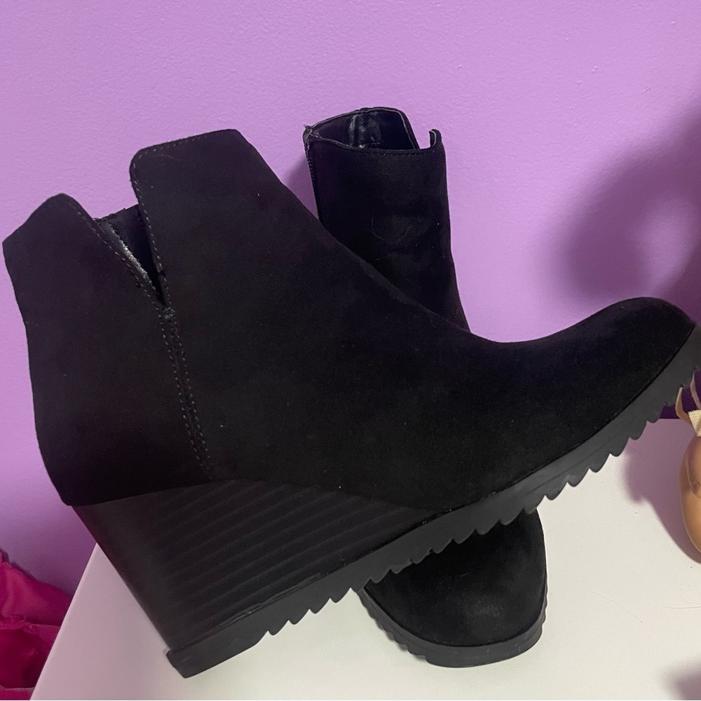 Black wedge booties
